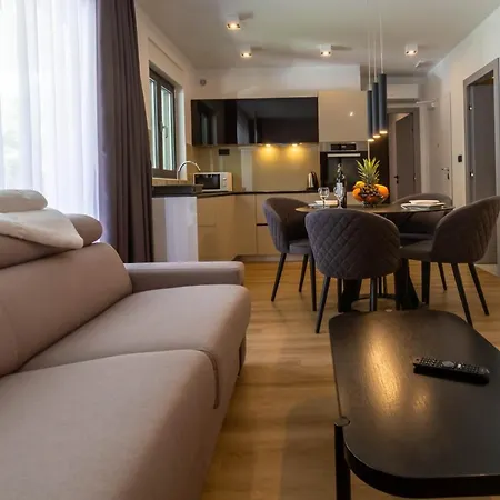 Braga A1 * Baška Voda